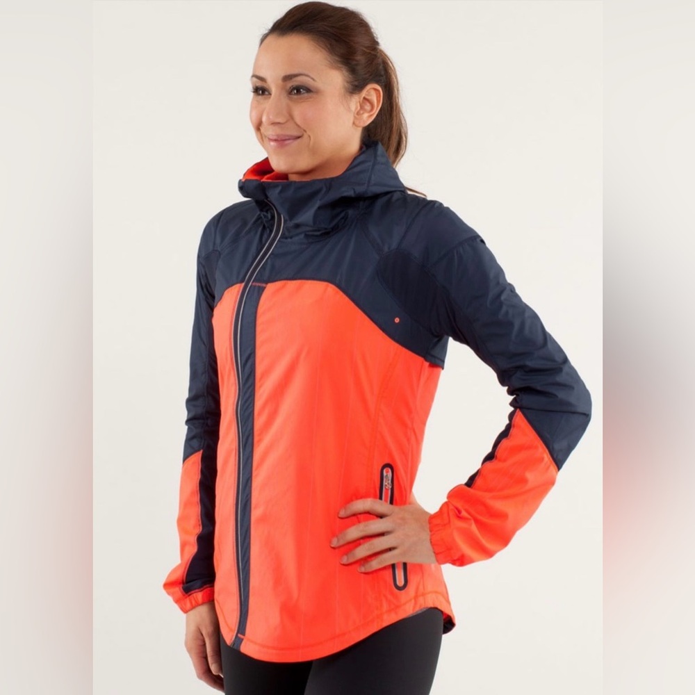 Lululemon | Get up and Glow Jacket | Size 4 | Excellent condition!!